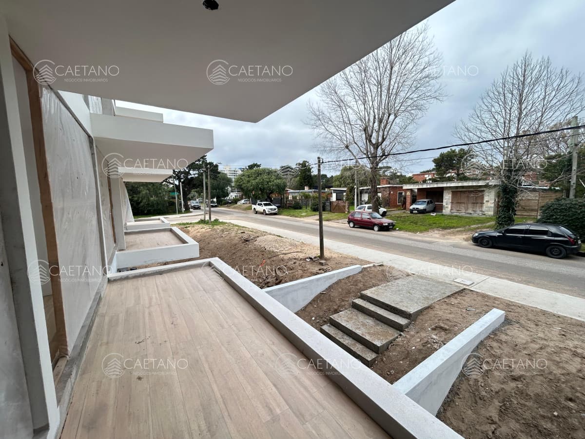 GENOVA Apartamento de 1 dormitorios Punta del Este — foto 2