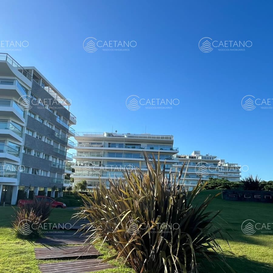 Alquiler Apartamento 2 dormitorios Playa Brava