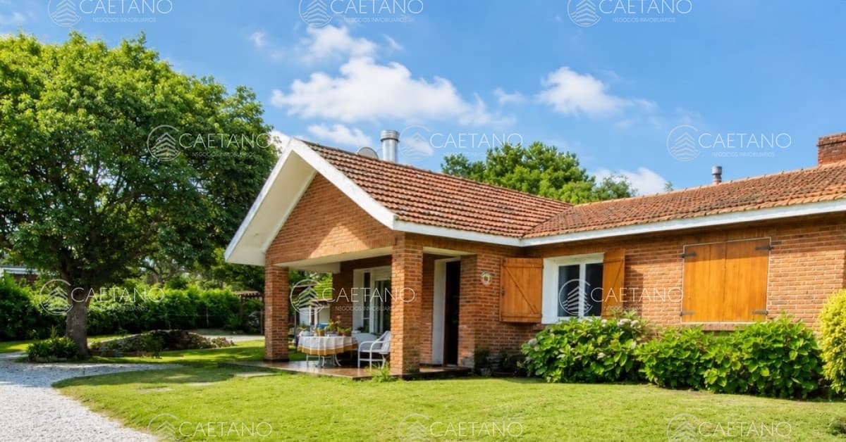 CASA 4 DORMITORIOS EN PLAYA MANSA — foto 2