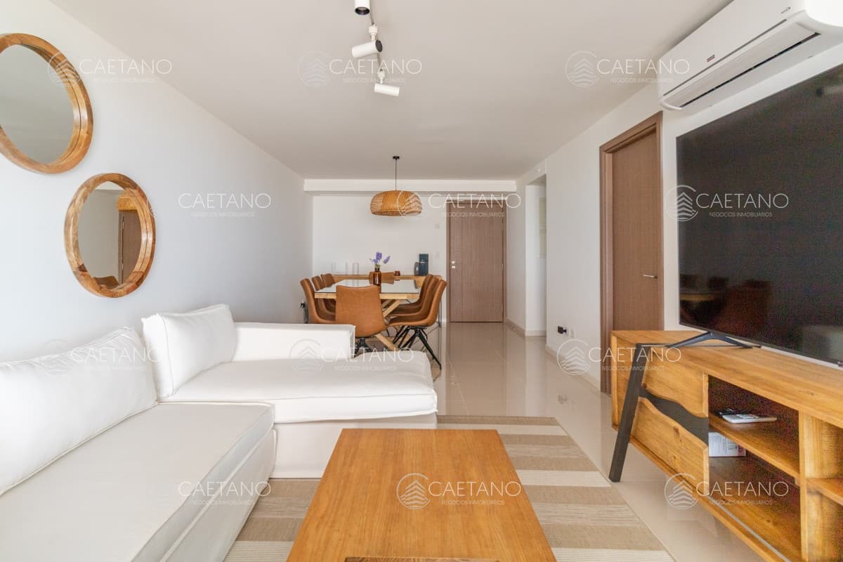 Venta apartamento 3 dormitorios. Playa brava, Punta del Este. — foto 3
