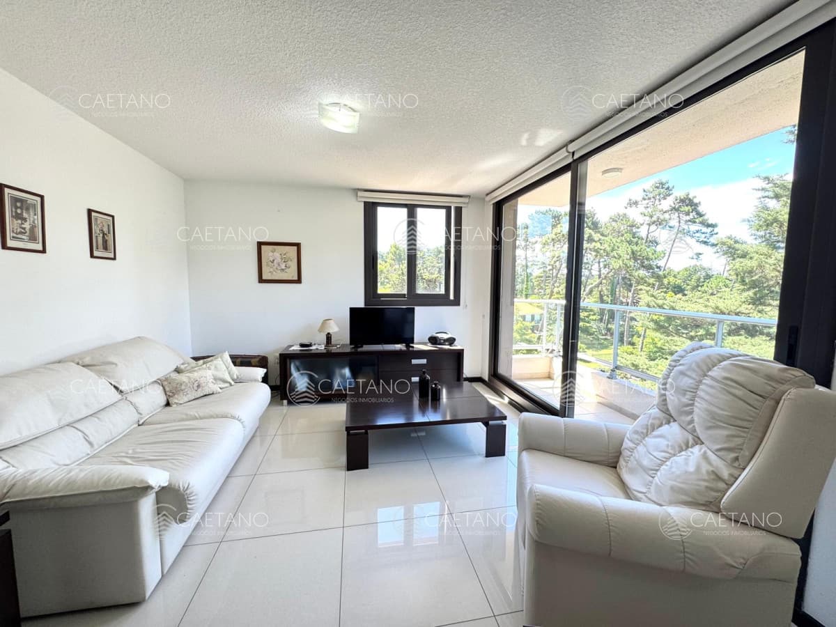 Apartamento de 1 dormitorio en venta en av. roosevelt — foto 2