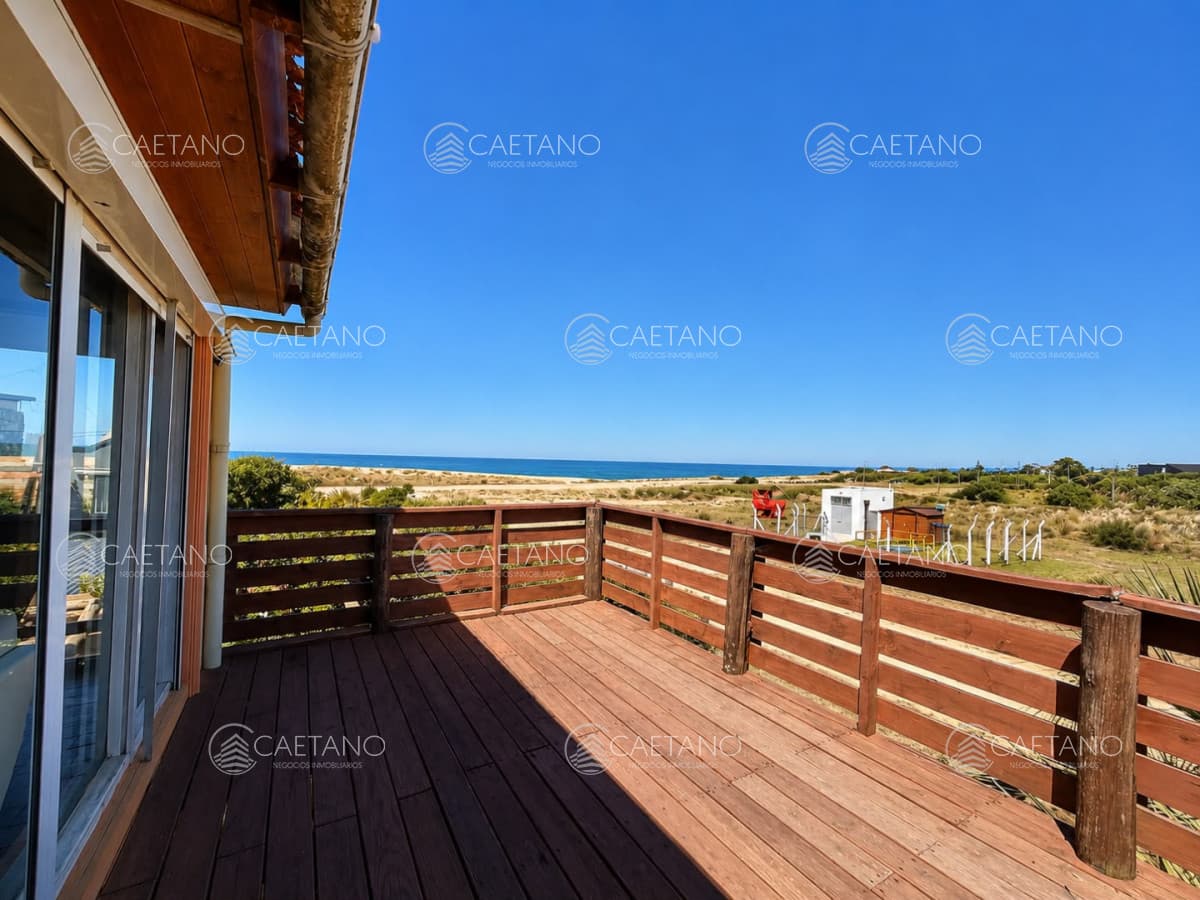 Venta de casa en Balneario Buenos Aires