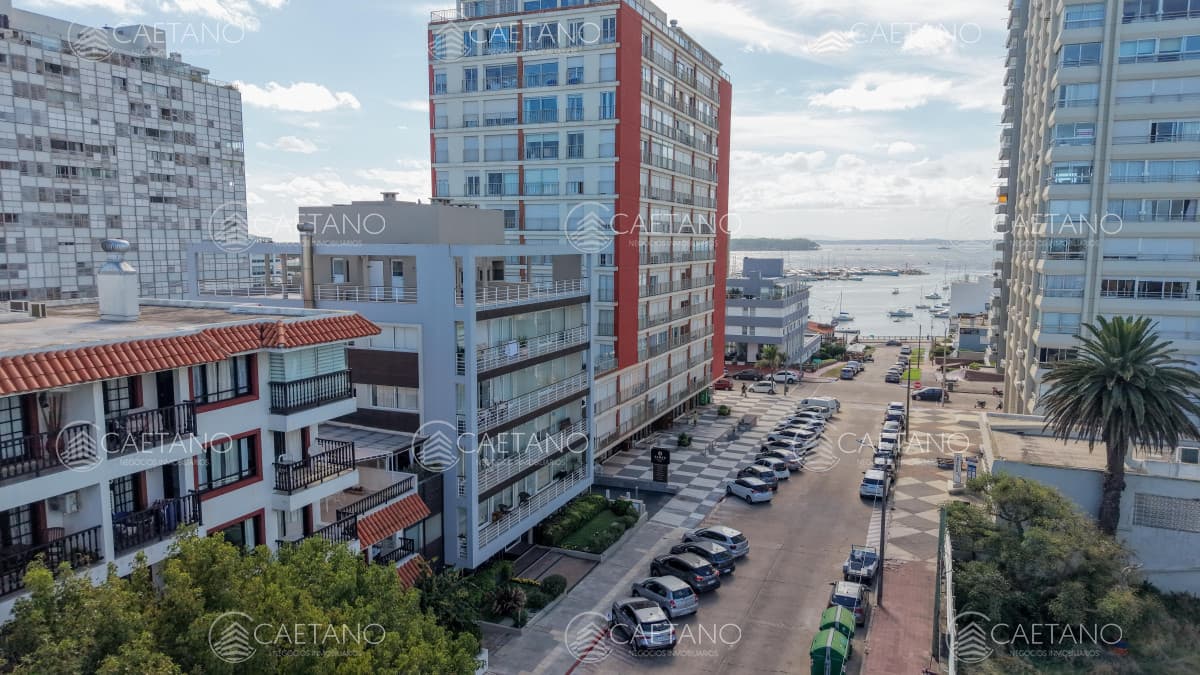 Venta apartamento 3 dormitorios Península Punta del Este