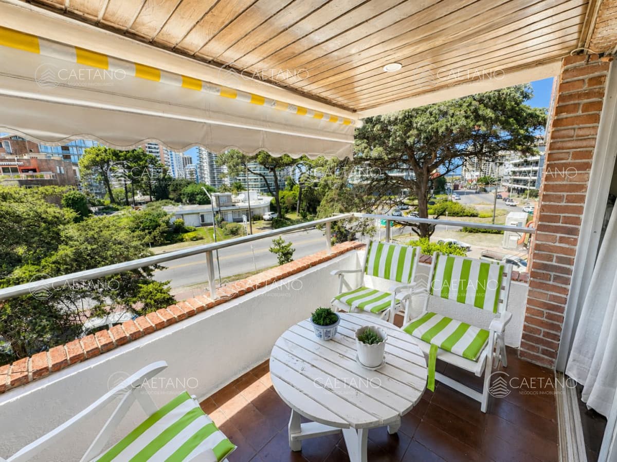 Apartamento 2 Dormitorios 2 Baños Aidy Grill