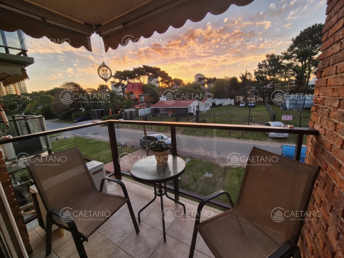 Venta Apartamento 2 Dormitorios Aidy Grill Punta del Este — foto 2