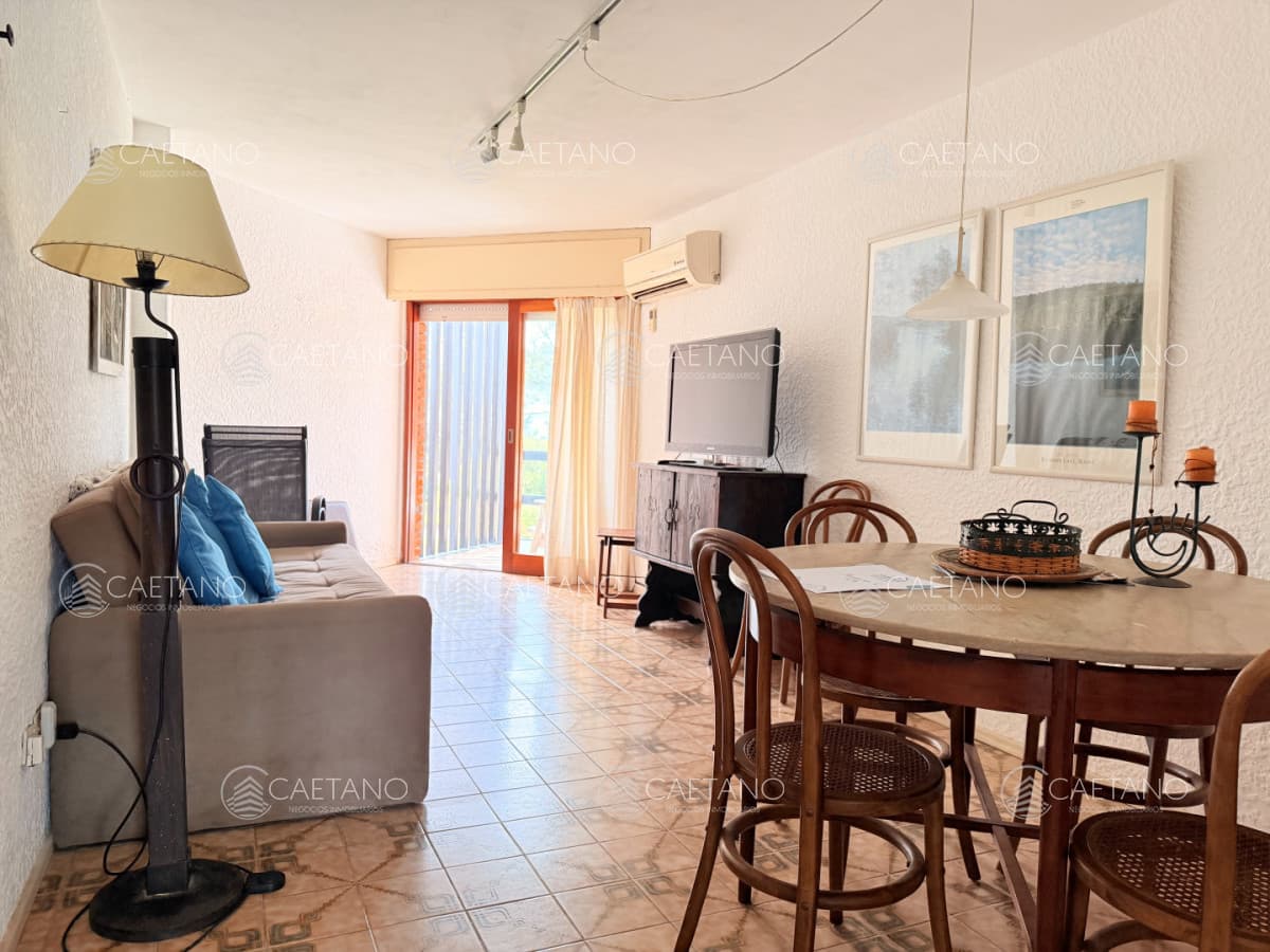 Apartamento de 2 Dormitorios en Aidy Grill - Punta del Este — foto 3