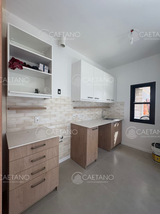 Casa a Estrenar en Padron único en Pinares 3 Dormitorios con Aires y Barbacoa — foto 3
