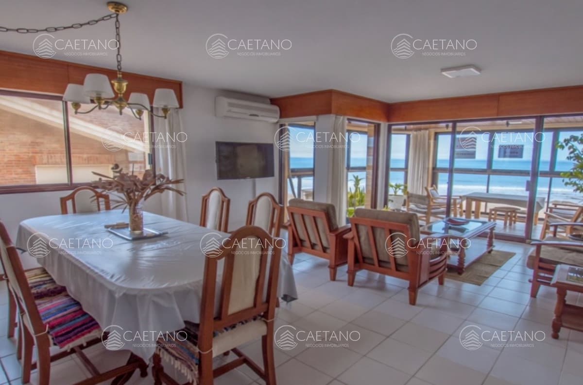 Apartamento 3 dormitorios primera linea — foto 2