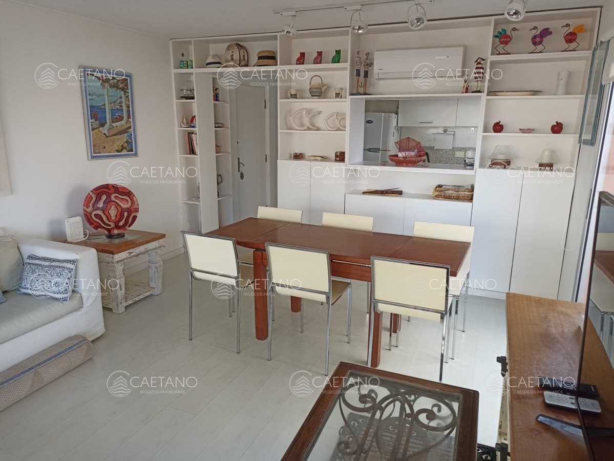 APARTAMENTO DE 3 DORMITORIOS — foto 3