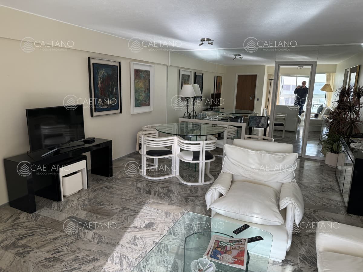 GRAN PLANTA CON VISTAS Y SERVICIOS — foto 2
