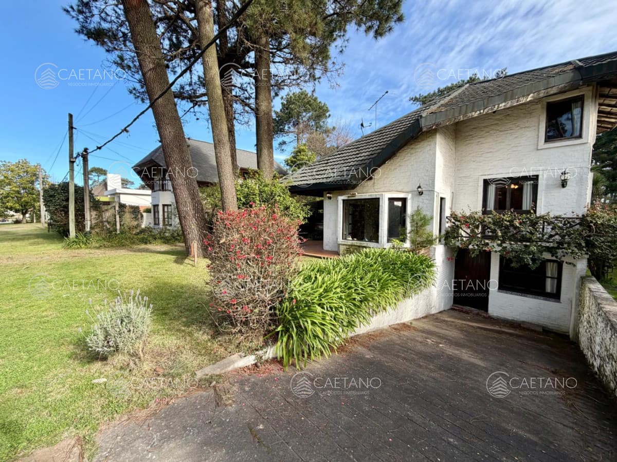 casa en venta con piscina en punta del este — foto 3