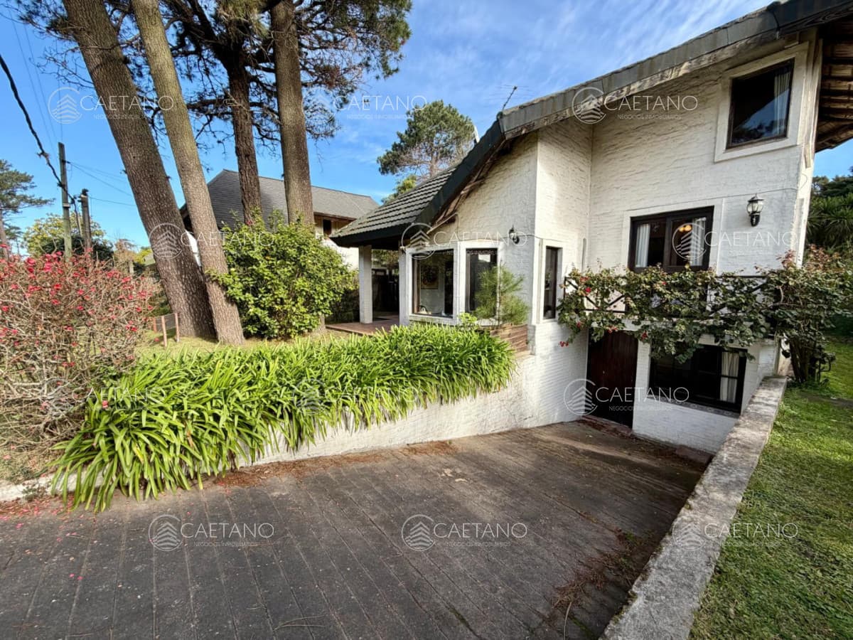 casa en venta con piscina en punta del este — foto 2