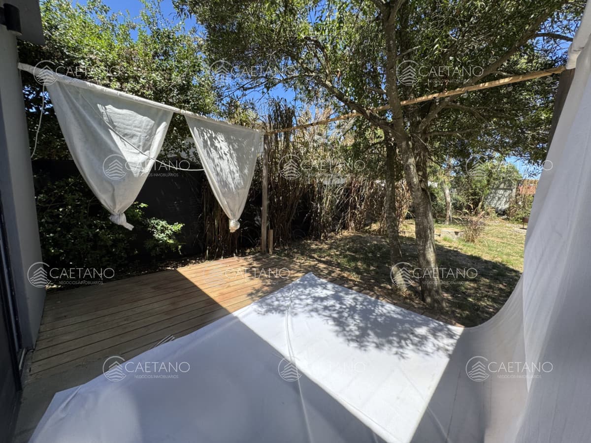 Casa en venta a media cuadra del mar — foto 2