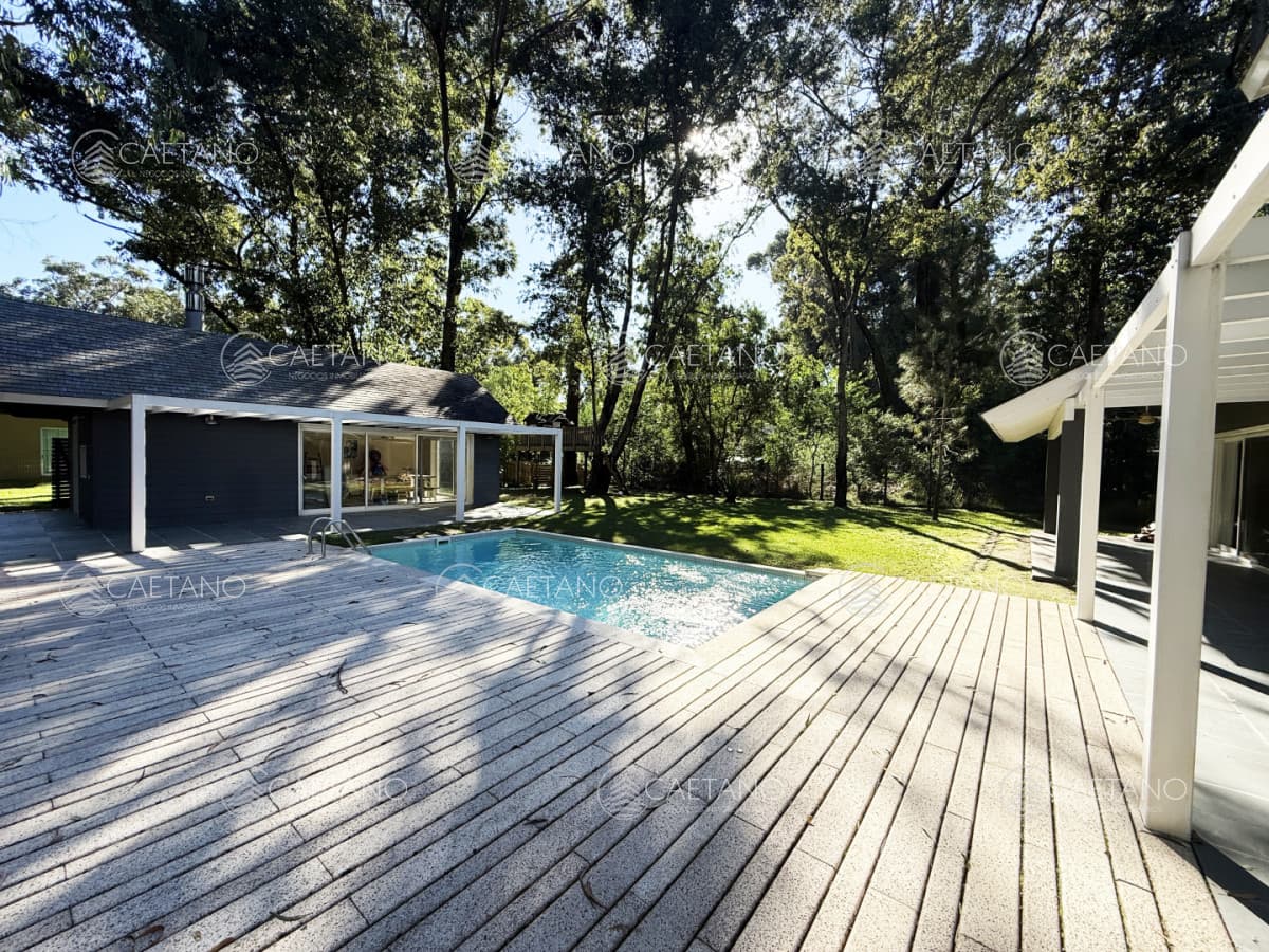 Espectacular Casa 3 Dorm. en Design Village