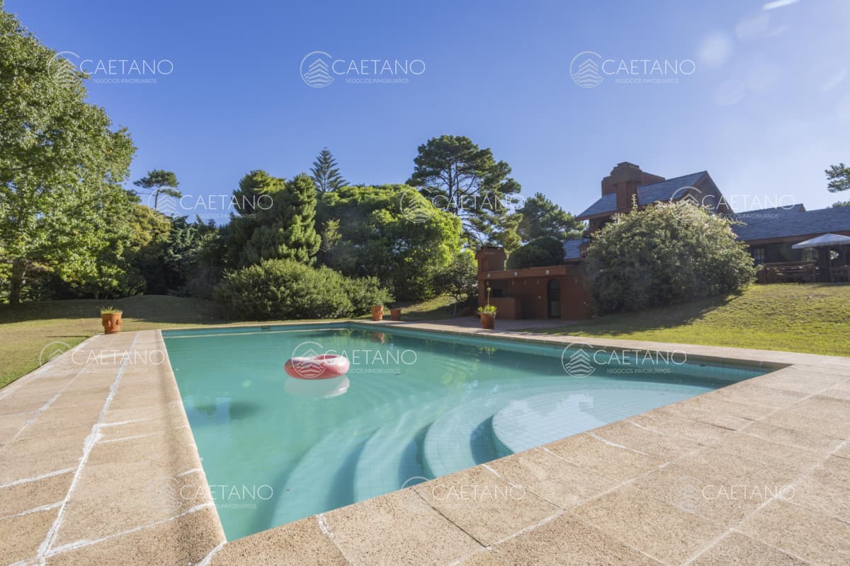 Casa en Venta BEverly Hills — foto 3
