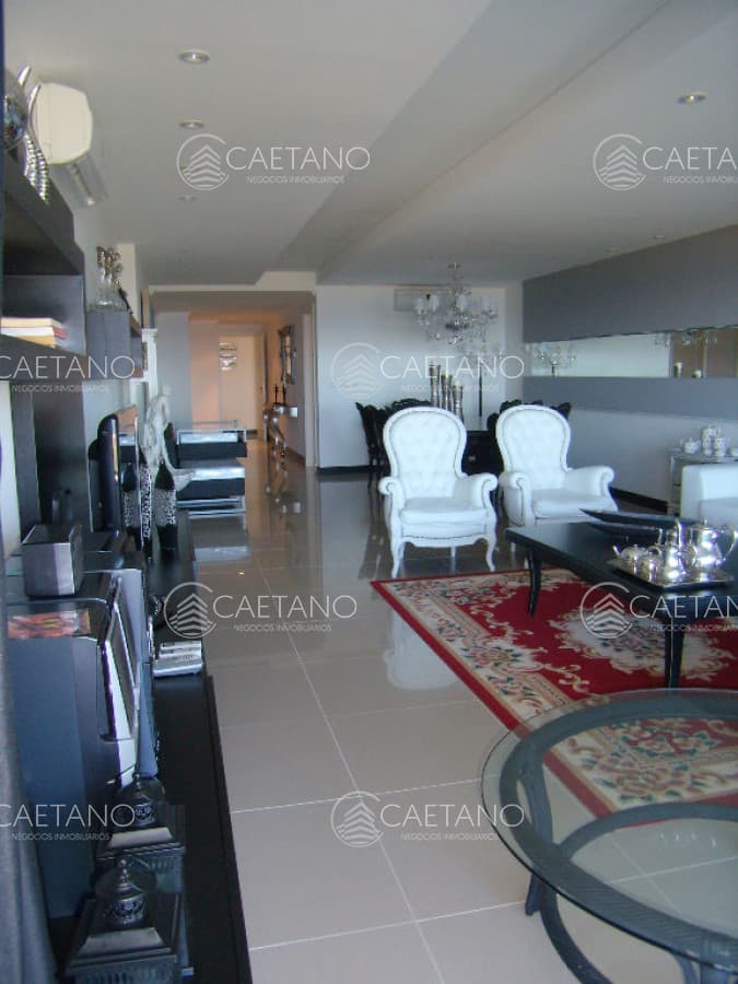 Apartamento en Brava, 3 dormitorios * — foto 3