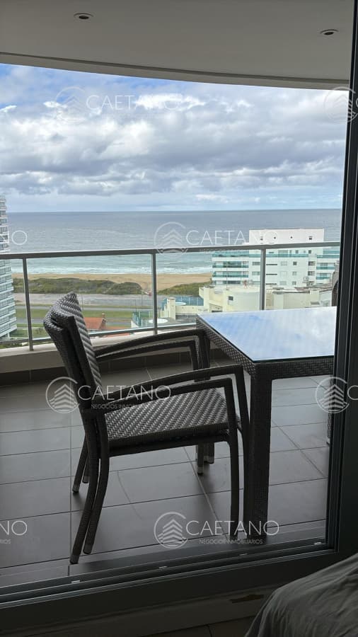 Apartamento en Alquiler de 3 dormitorios en Punta del este , Edificio Wind , Playa Brava — foto 2