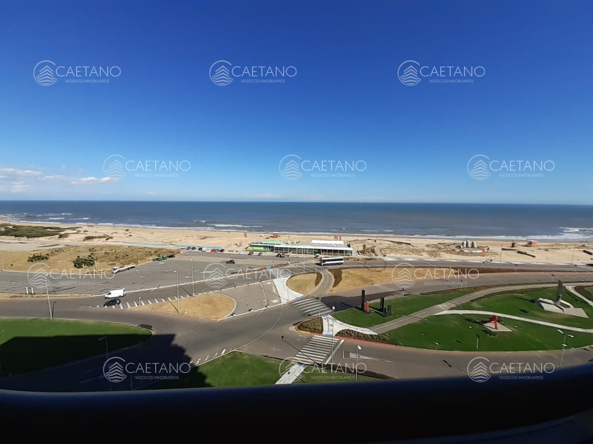 Brava frente al mar con todos los amenities