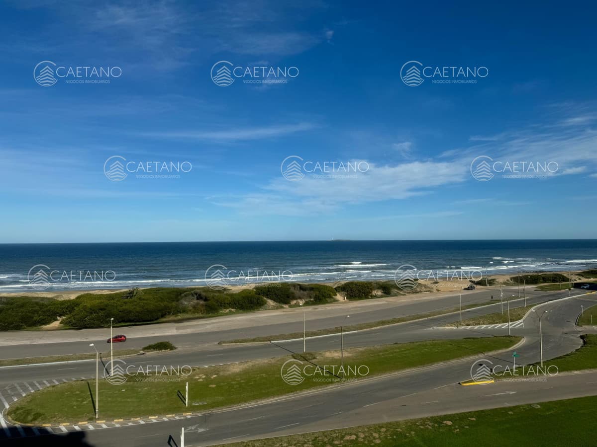 Apartamento en Venta de 3 dormitorios en Punta del este , Playa Brava , Torre Nueva York , Vista al mar
