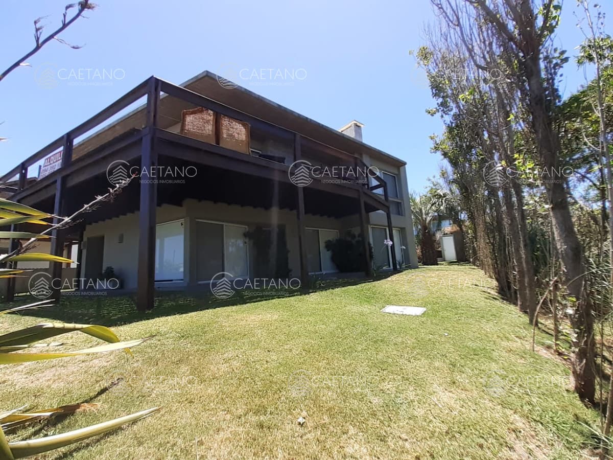 Casa en alquiler en La Barra — foto 2