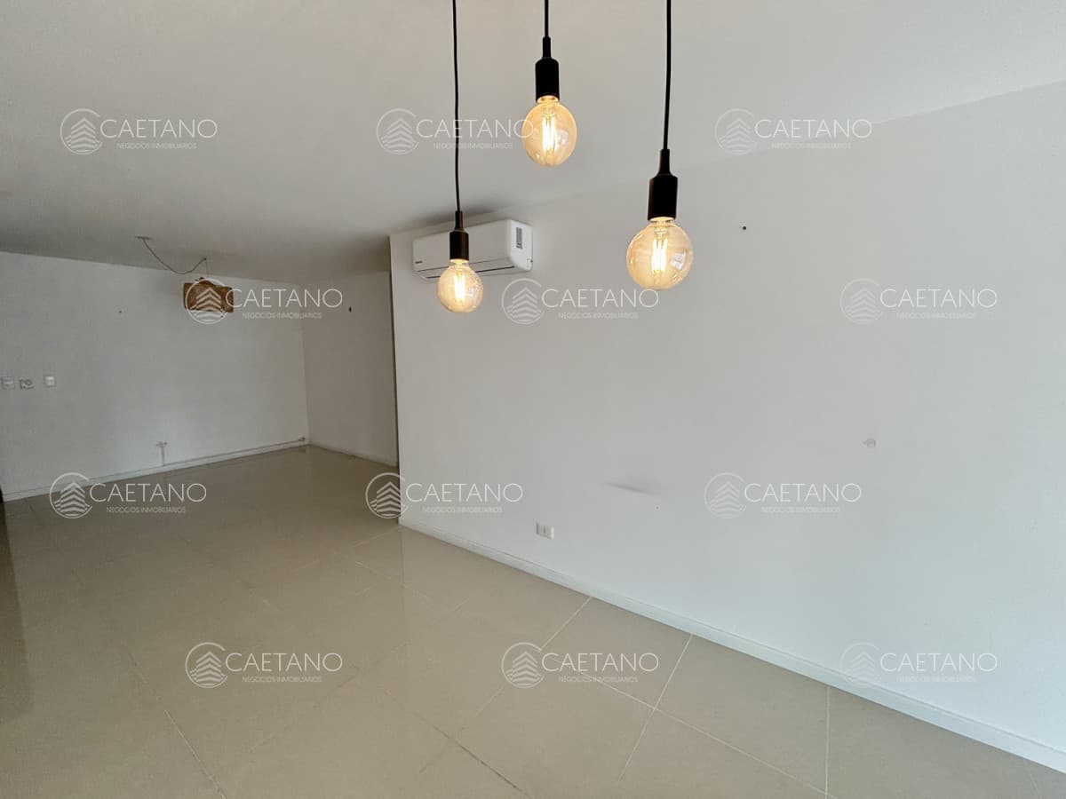 Venta de apartamento en Icon Brava Tower · Punta del Este. — foto 3