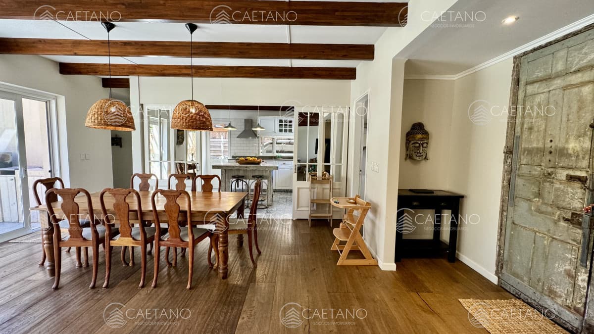 ESPECTACULAR CASA DE 4 DORMITORIOS EN SUITE EN BARRIO PRIVADO DE PUBTA DEL ESTE — foto 3