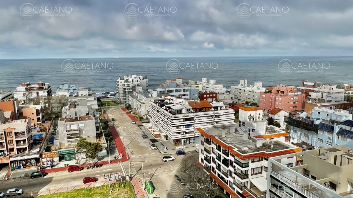 Oportunidad reciclada en Torre Verona, 2 dormitorios, Vistas!!!