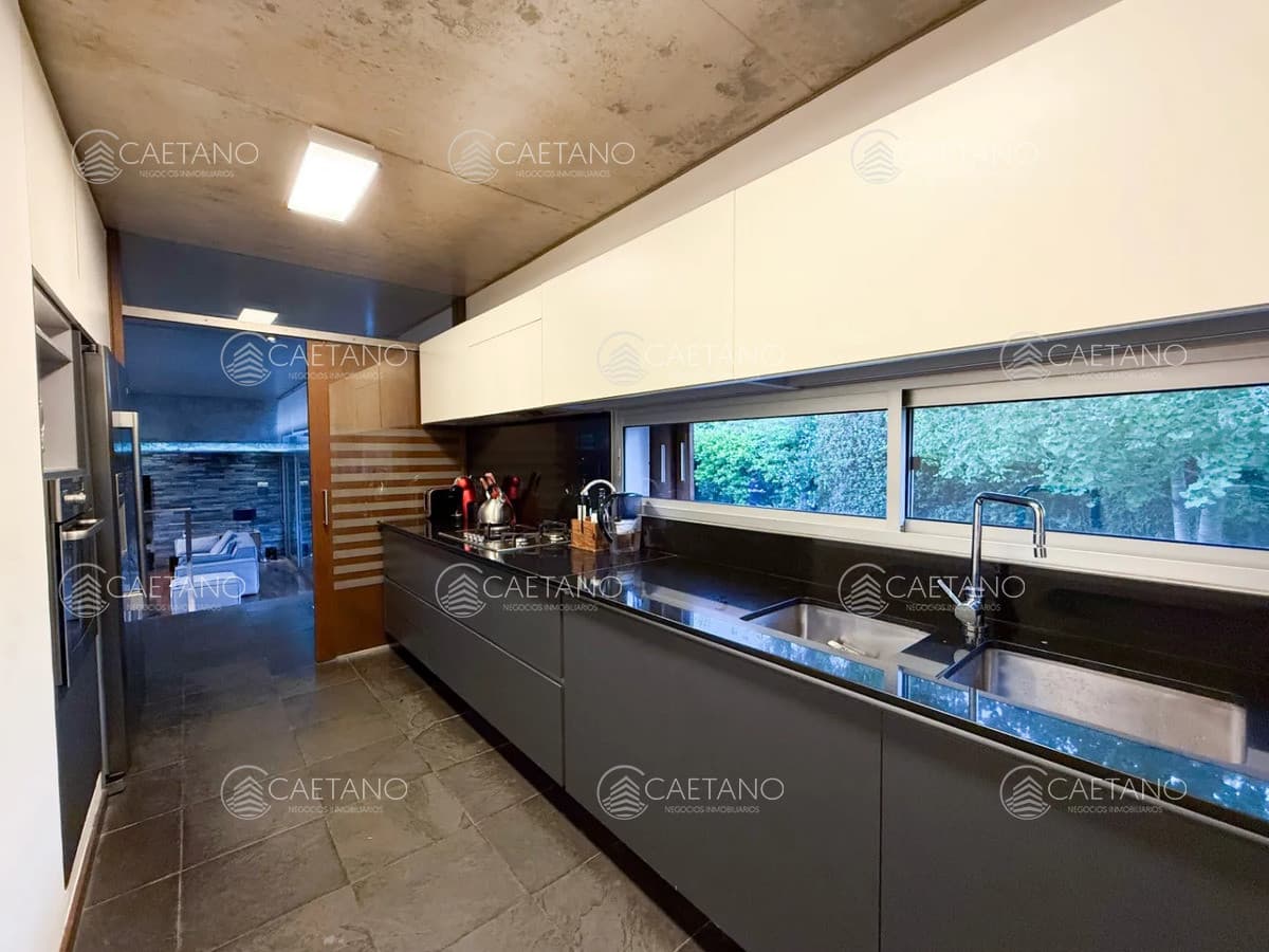 Venta Casa Playa Mansa — foto 3