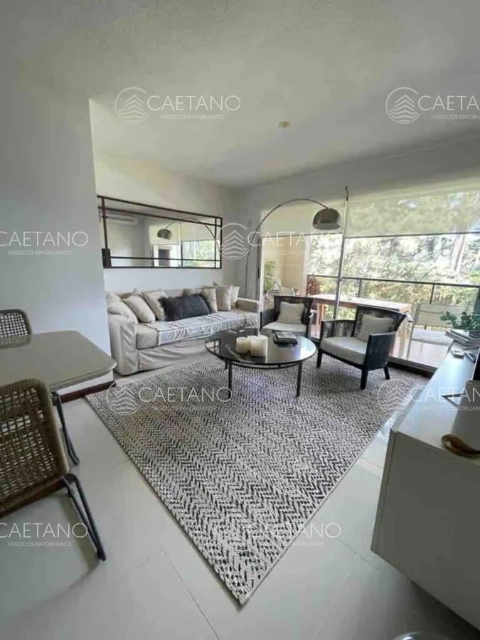RINCON DEL INDIO - Hermoso apartamento en el bosque, a 1 cuadra del mar — foto 2