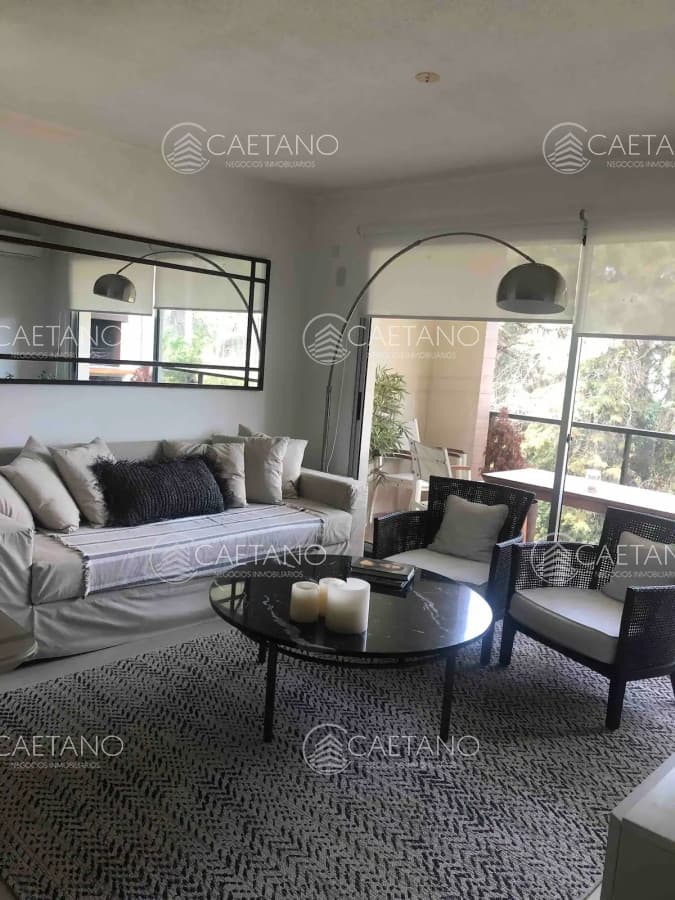 RINCON DEL INDIO - Hermoso apartamento en el bosque, a 1 cuadra del mar — foto 3