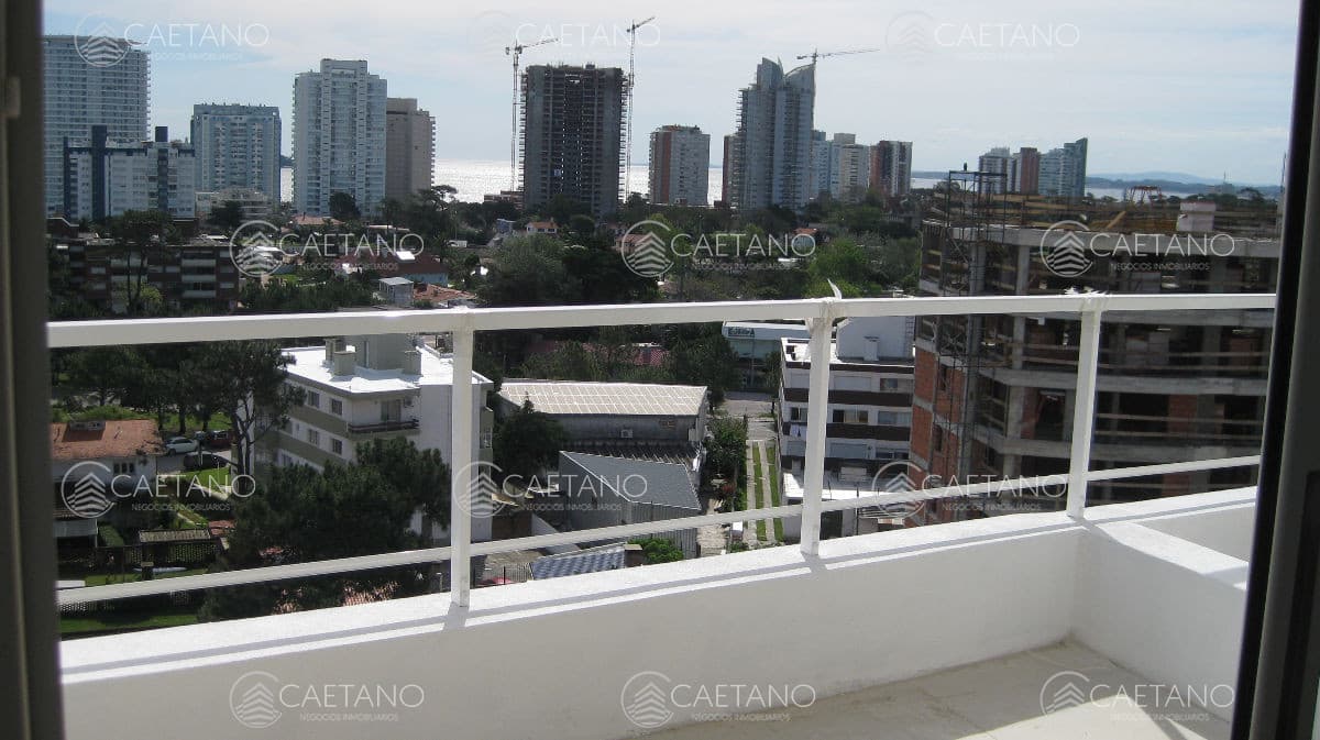 Aidy Grill con amenities — foto 2