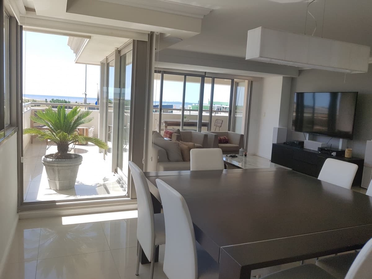APARTAMENTO EN ALQUILER TEMPORAL en PUNTA DEL ESTE, zona BRAVA