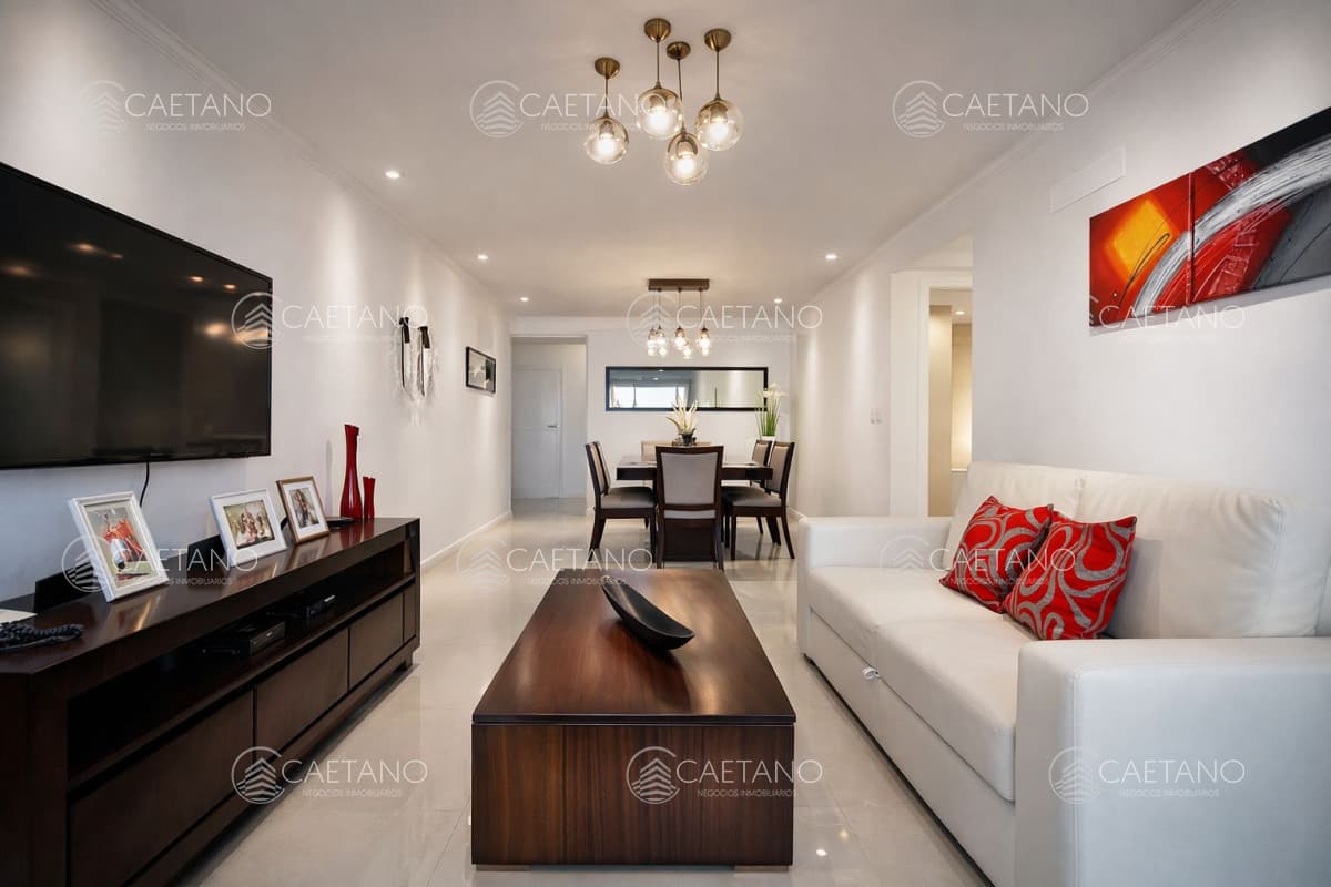 Apartamento a pasos del mar con servicios de categoria  en venta — foto 2