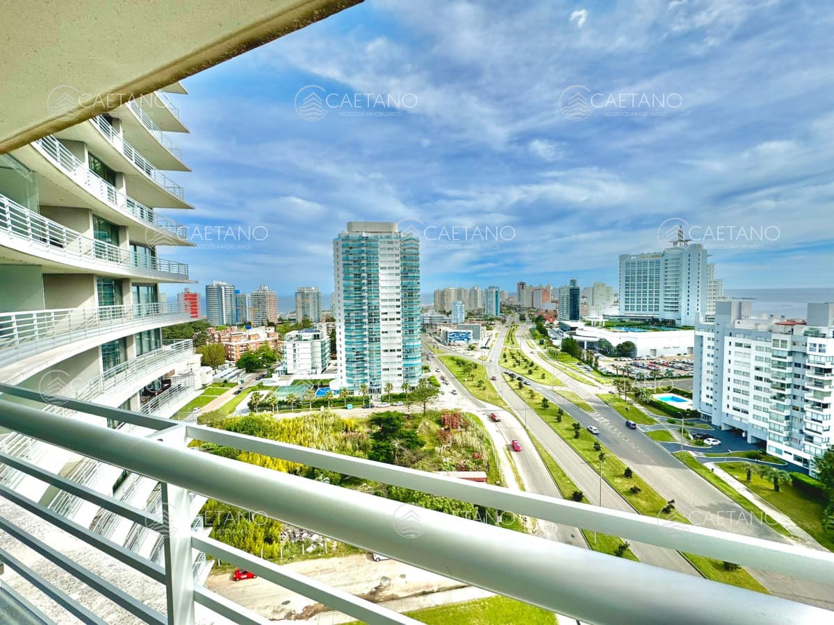 Alexander Boulevard en Venta de 2 Dormitorios con Vista al mar — foto 2