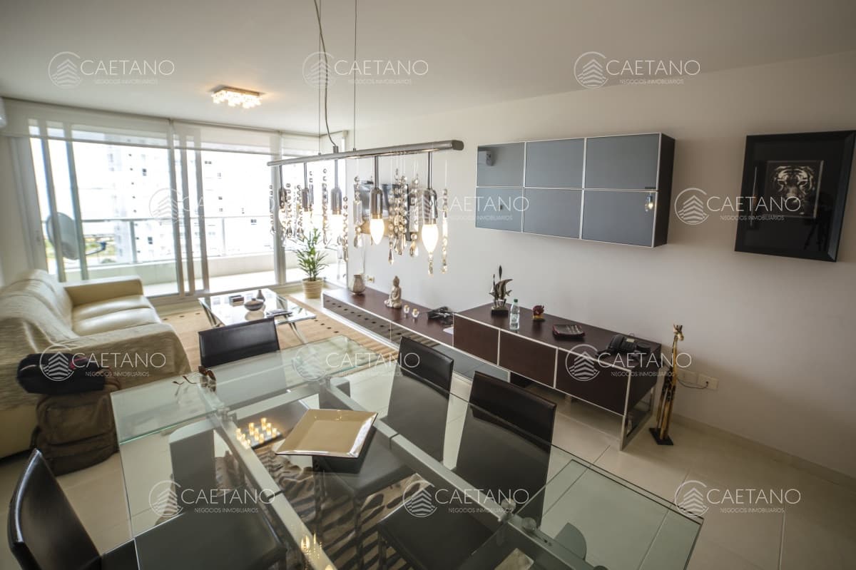 Season Tower Punta del Este - Playa Mansa + 2 dorm. — foto 2