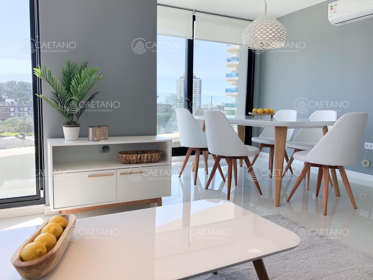Espectacular apartamento de tres dormitorios en Alquiler en Chiverta — foto 2