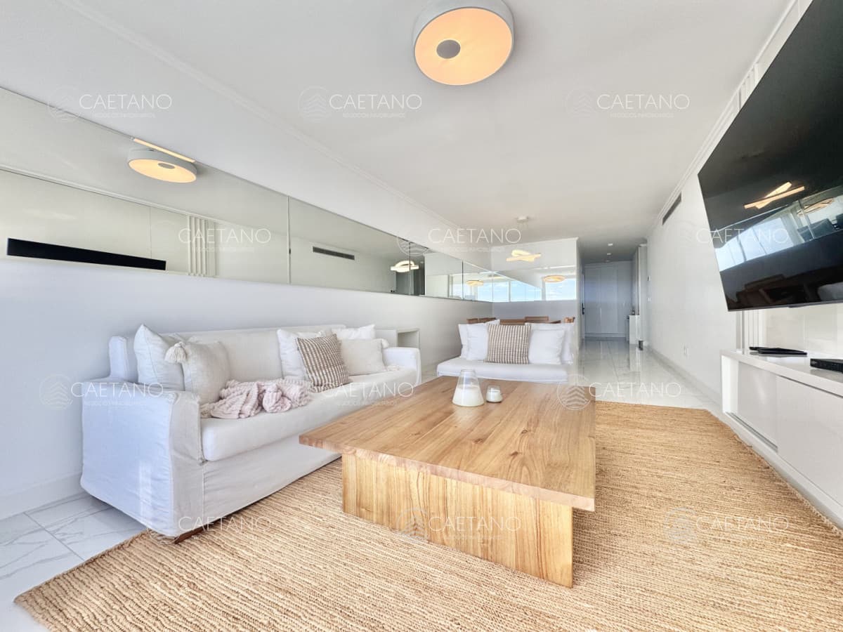 Apartamento de tres dormitorios en suite en Paramount Smart Tower en Alquiler Invernal y Temporal — foto 3