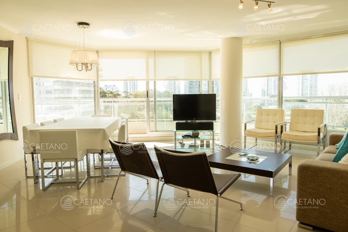 Apartamento en Venta 3 dormitorios - Punta del Este — foto 3