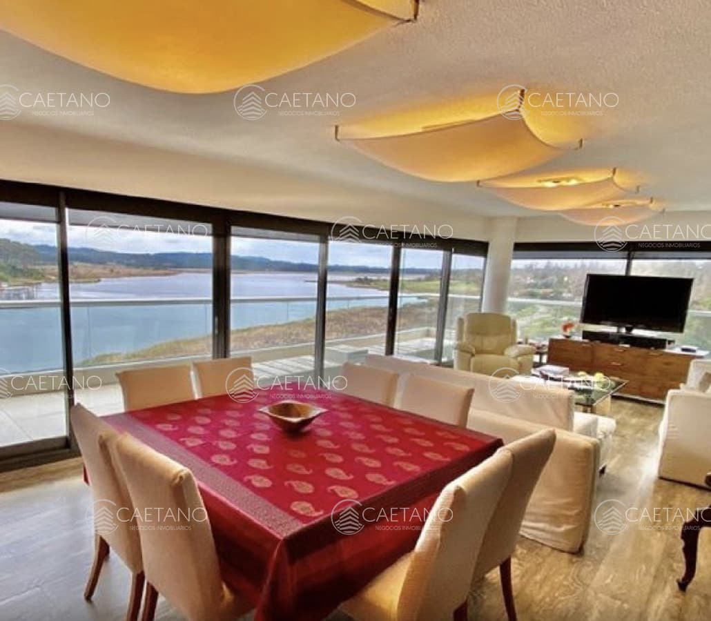 Apartamento en alquiler en Punta del Este
