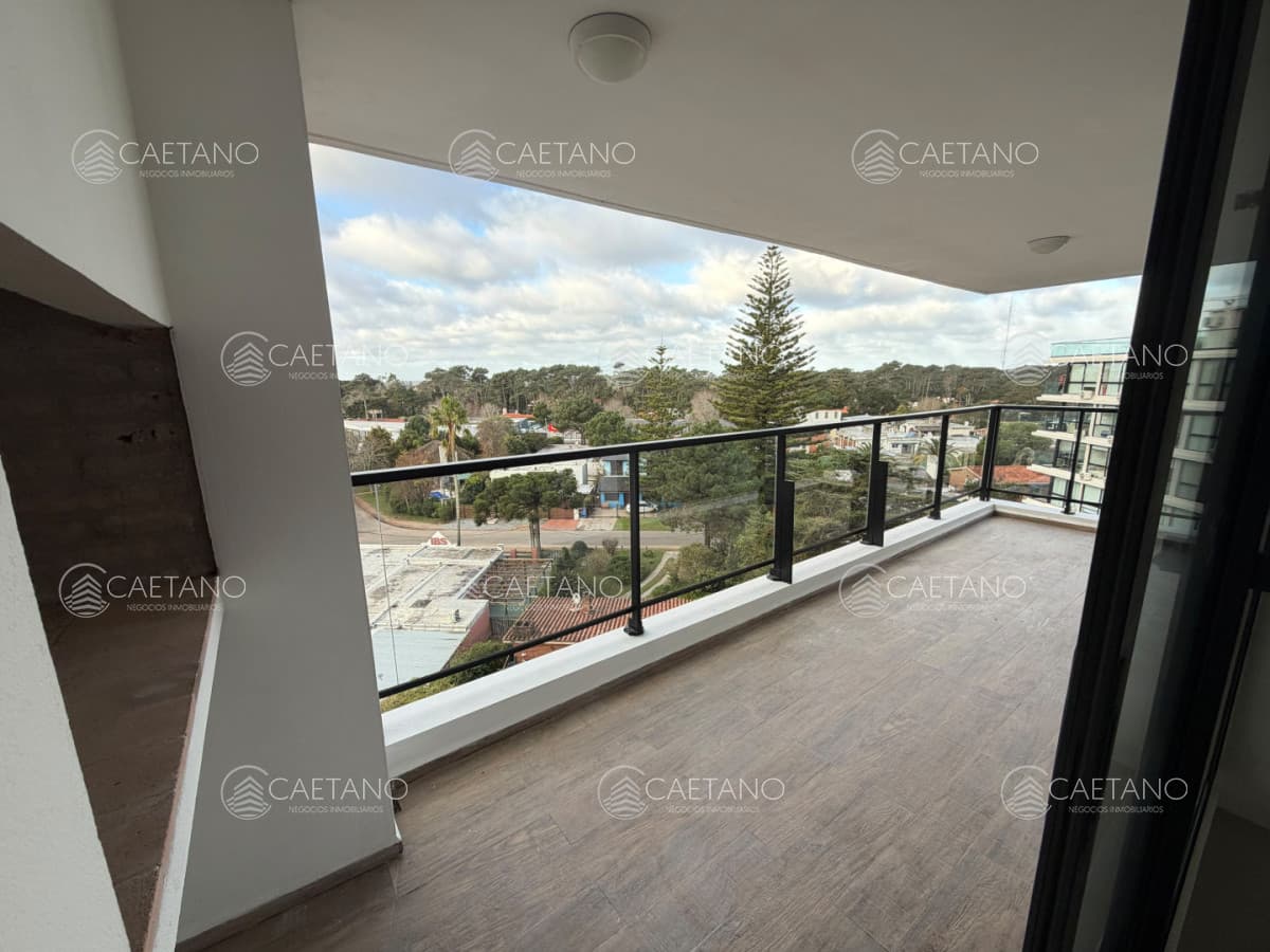 Apartamento con parrillero propio en venta — foto 2