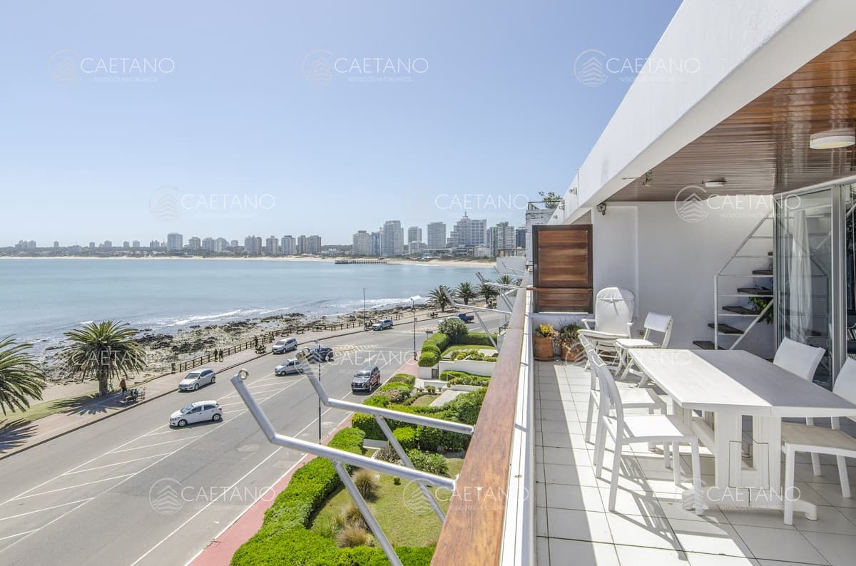 Penthouse Frente al Puerto de Punta del Este