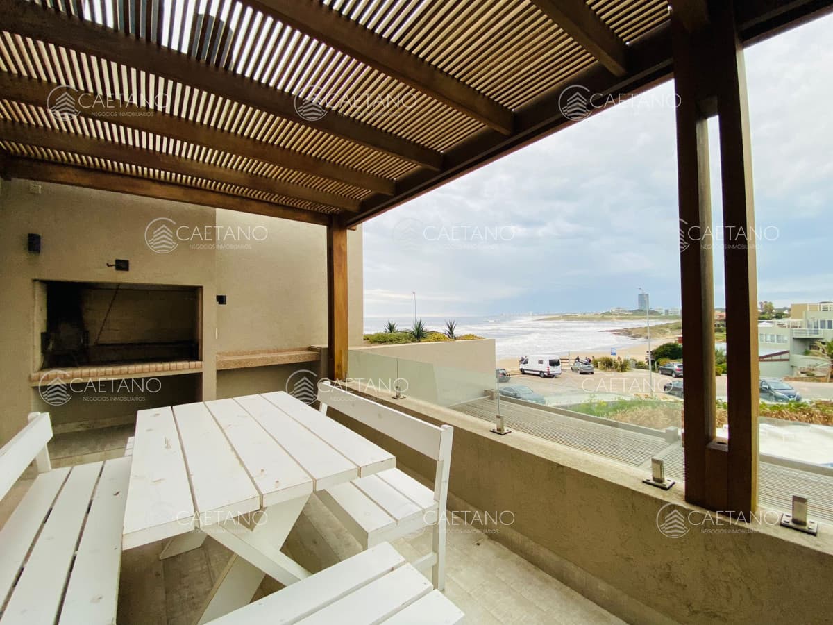 La barra — foto 2