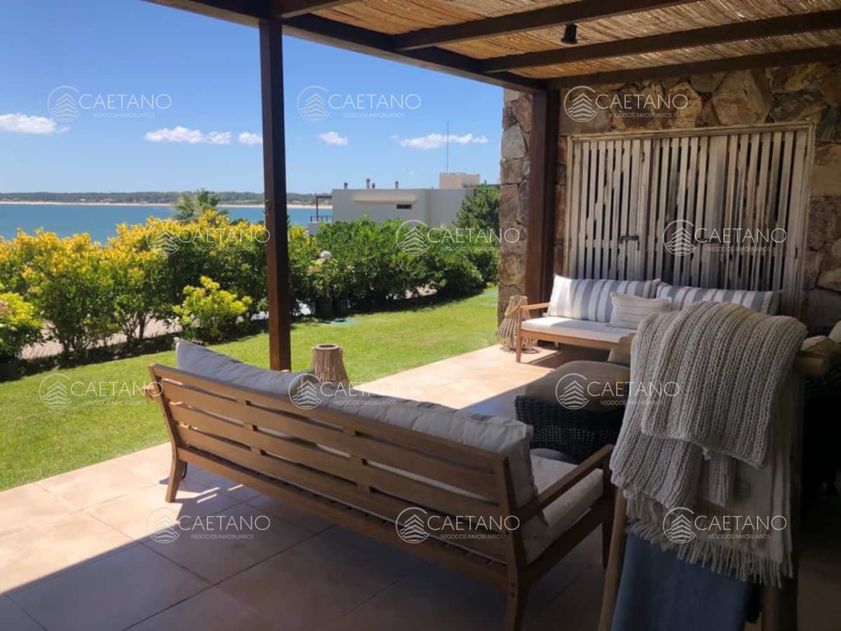 Quartier Punta Ballena Apartamento en Alquiler Dos Dormitorios