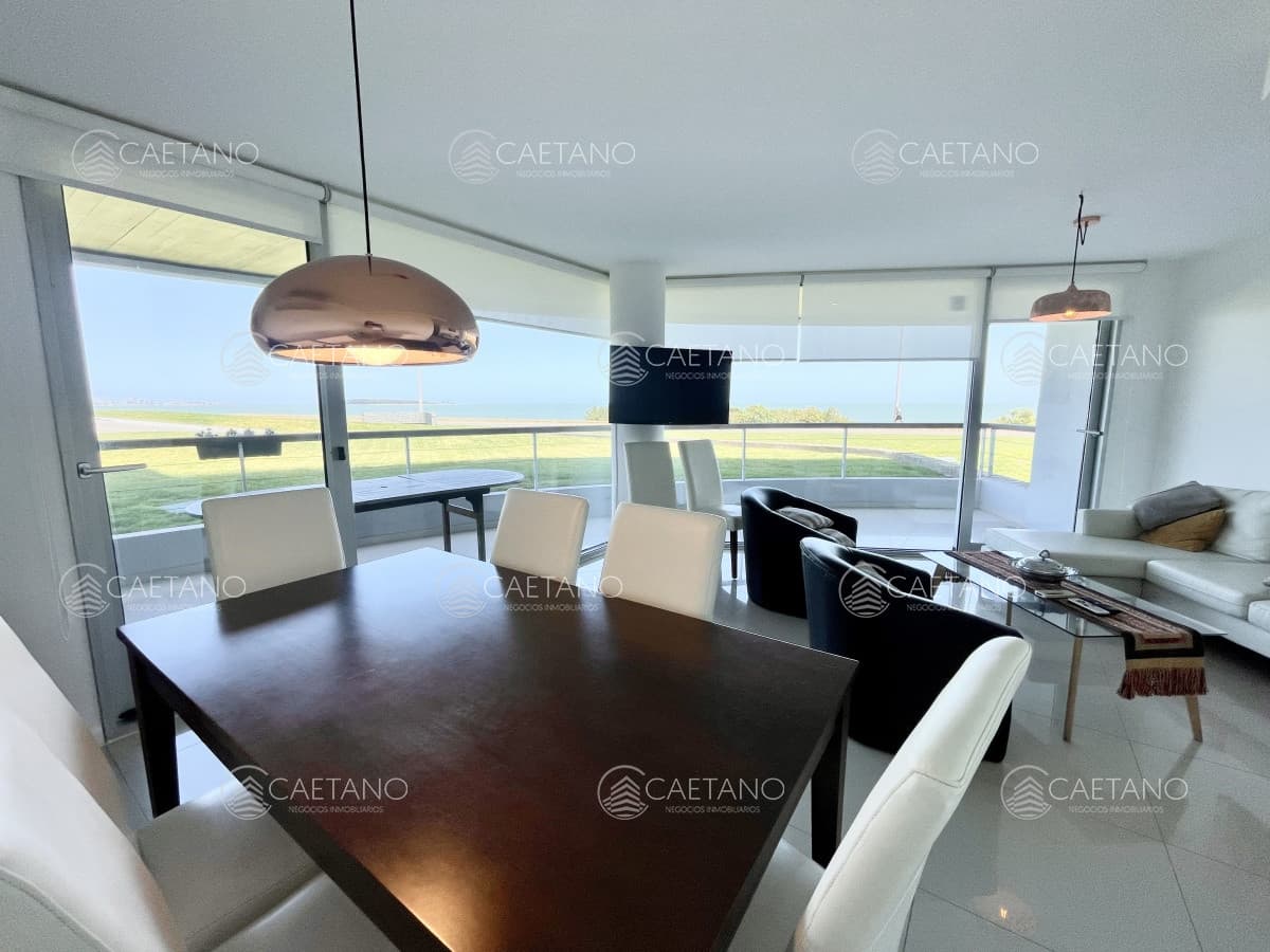 Apartamento de 3 dormitorios, con parrillero y vista al mar! — foto 3