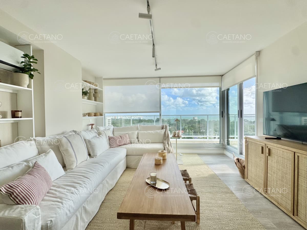 Apartamento de tres dormitorios en Punta del Este — foto 2