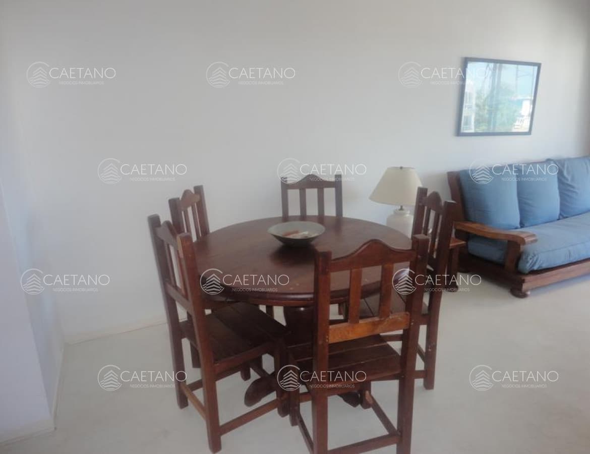Apartamento en Mansa, 2 dormitorios * — foto 2