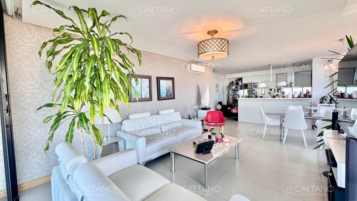 Apartamento en venta en primera fila frente al mar — foto 2