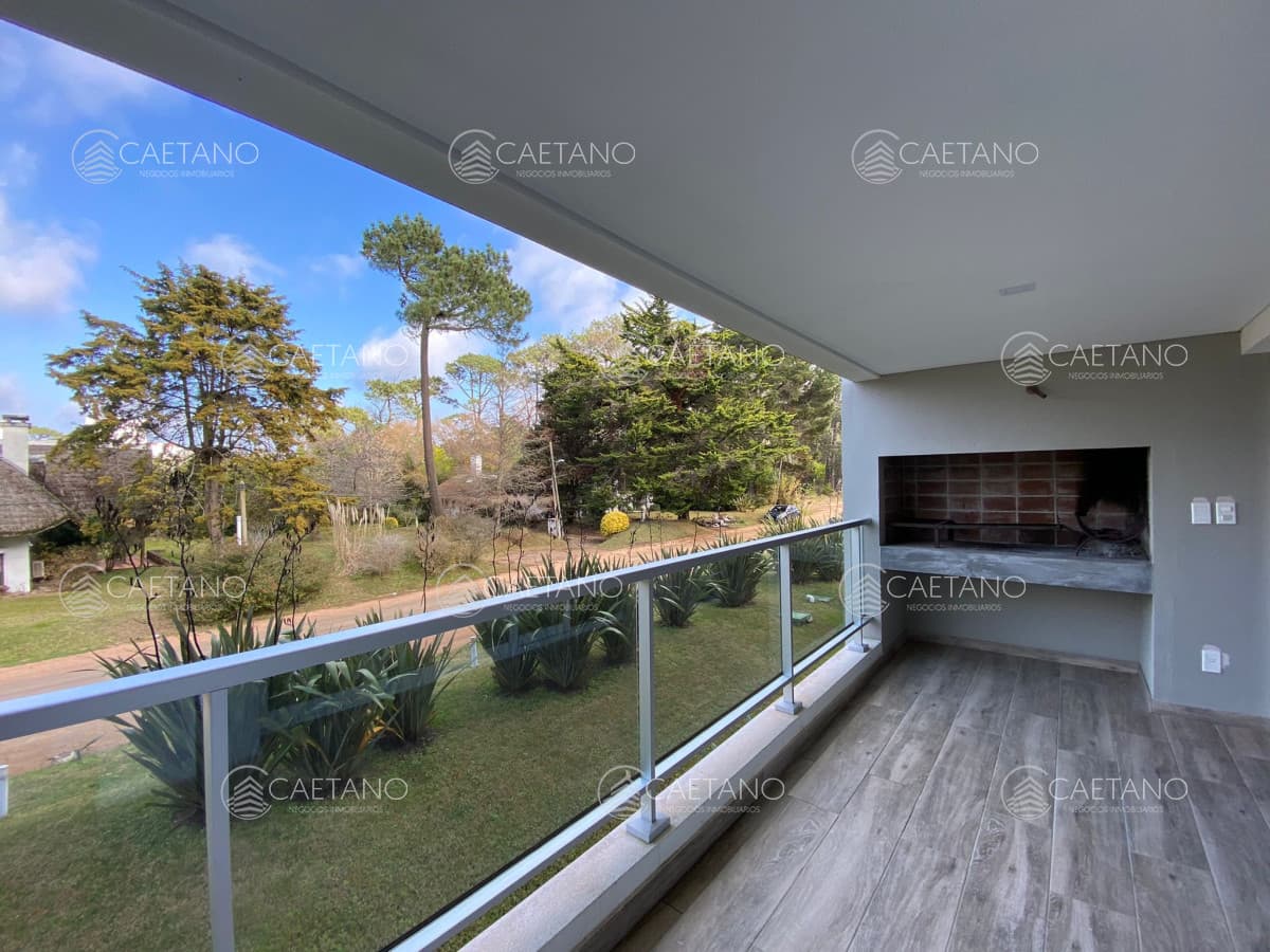 Apartamento en Venta en Rincón del Indio de Dos dormitorios