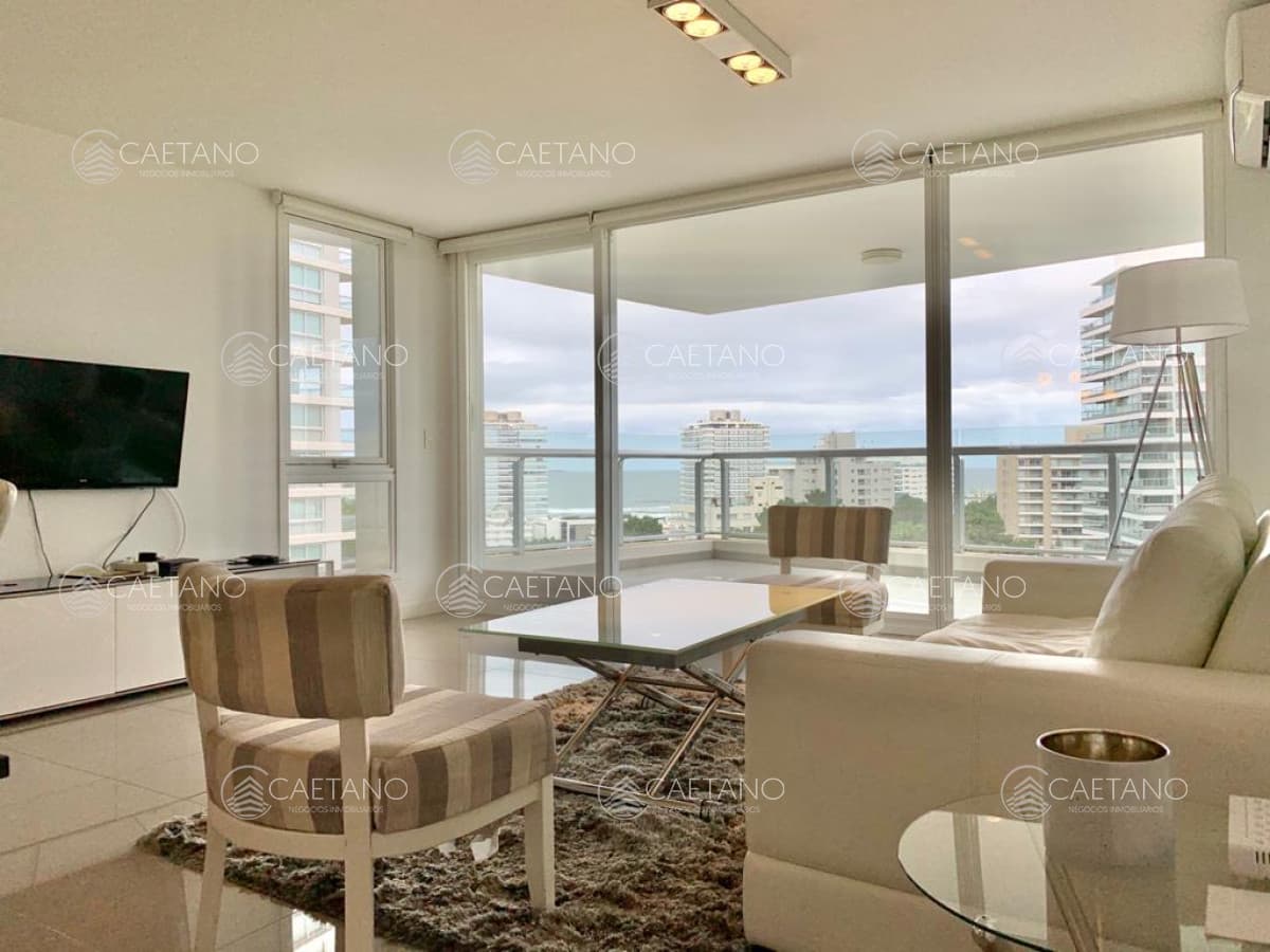 Torre ONE en venta y alquiler, Tres Dormitorios Apartamento en Venta