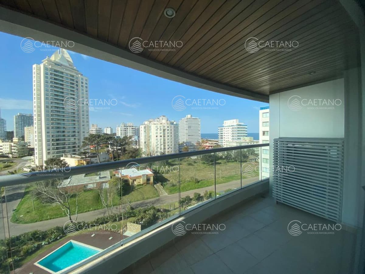 Apartamento en venta en excelente estado. Torre nueva con servicios a pasos de la Playa — foto 3